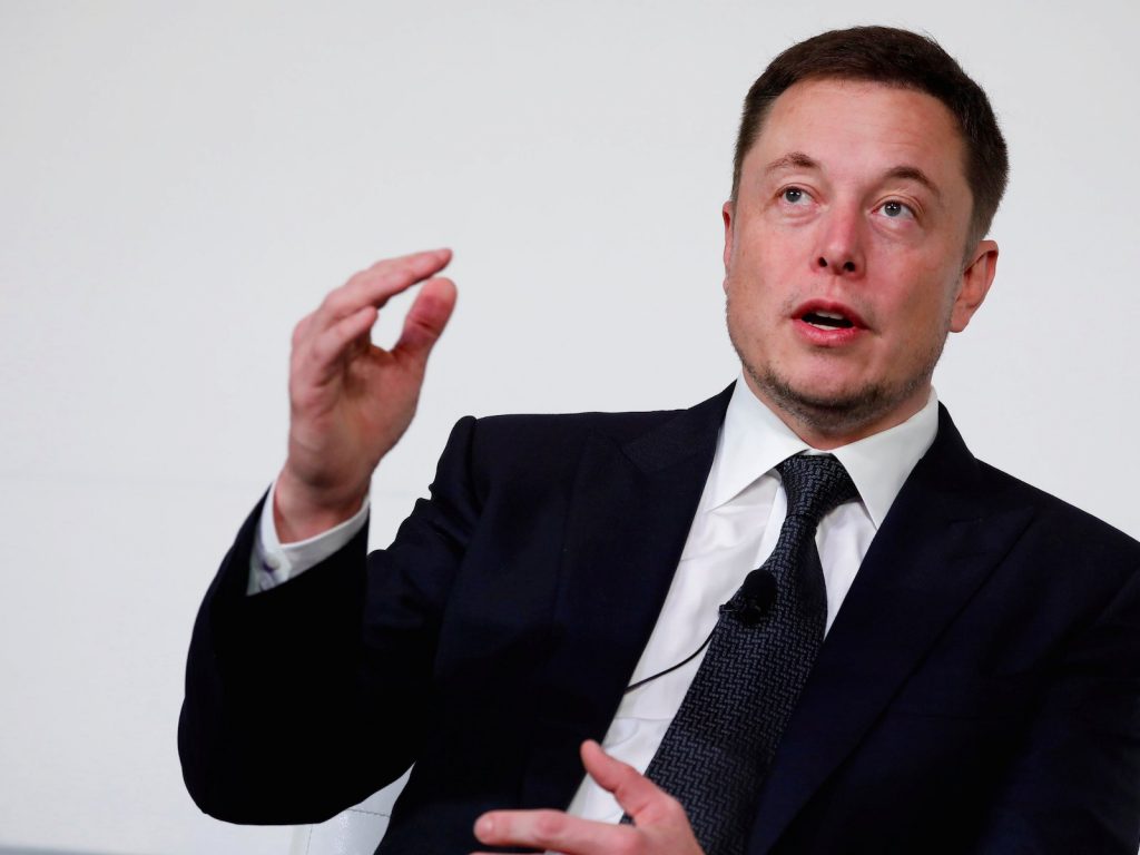 Elon Musk quan ngại về tương lai phát triển của trí tuệ nhân tạo