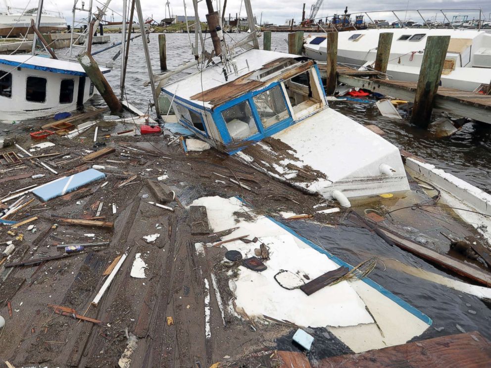 Một khung cảnh tan hoang sau cơn bão Harvey