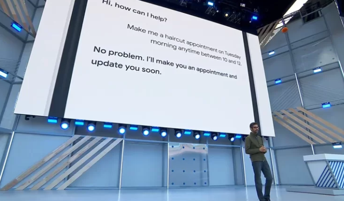 CEO Google Sundar Pichai trình diễn khả năng trò chuyện bằng ngôn ngữ tự nhiên như con người của Google Assistant.