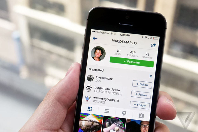 Instagram gặp lỗi, nhiều người mất tới hàng triệu follower - Ảnh 1.