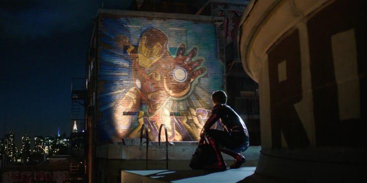 Trailer Spider-Man: Far From Home vừa tiết lộ 8 điều quan trọng trong MCU Giai đoạn 4! - Ảnh 2.