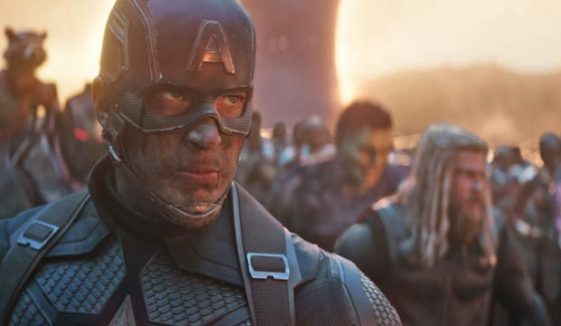 Xuất hiện fan cứng Avengers: Endgame, xem đi xem lại bộ phim tới...108 lần
