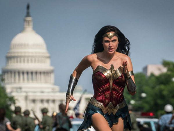 Kết quả hình ảnh cho ‘Wonder Woman 1984’ bị hoãn chiếu