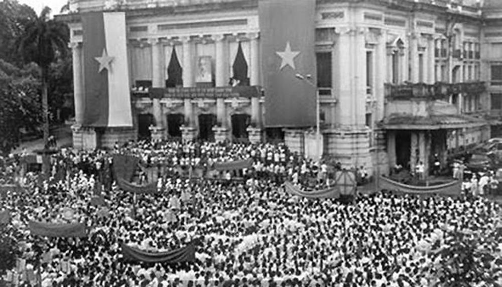 Ngày 19-8-1945: Cách mạng Tháng Tám thành công